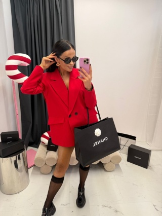 Marynarka oversize z poduszkami WIGILIA czerwona La Milla