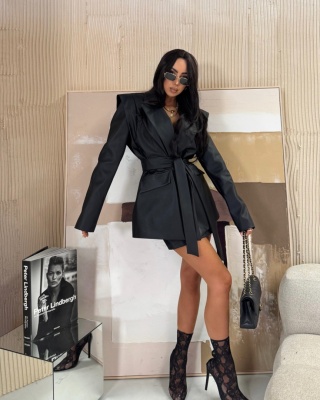 Marynarka z eko skóry czarna La Milla