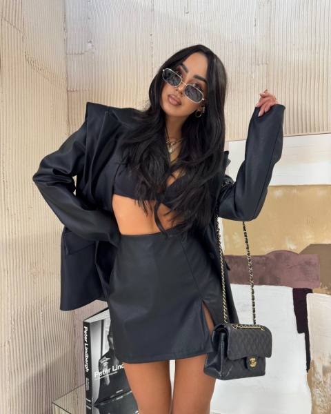 Marynarka z eko skóry czarna La Milla