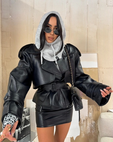 Ramoneska z paskiem a la trencz czarna La Milla