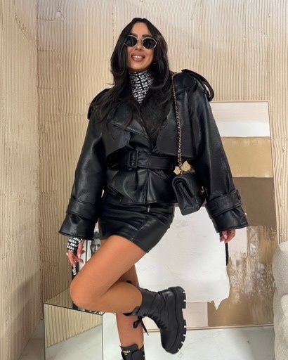 Ramoneska z paskiem a la trencz czarna La Milla