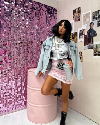 Spódniczka mini róże 3D La Milla