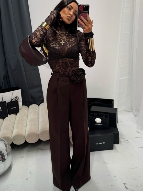 Spodnie z szeroką nogawką z różą brązowe czekoladowe La Milla