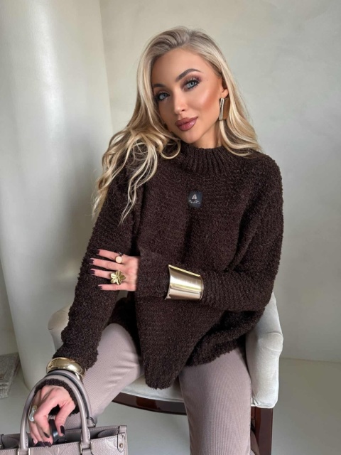 Sweter BUCLA – czekoladowy By Me