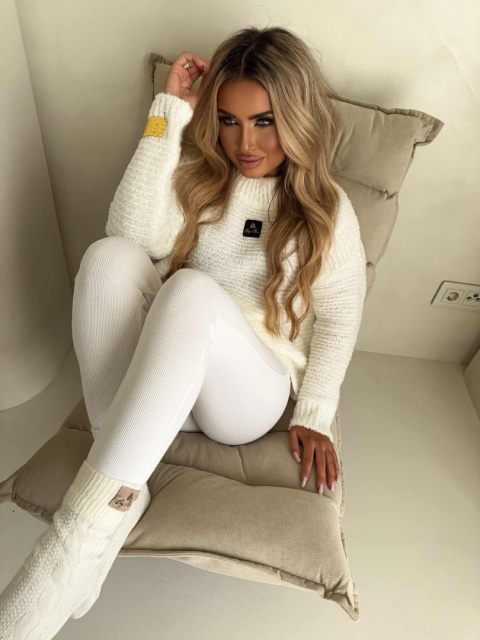 Sweter BUCLA – ecru By Me