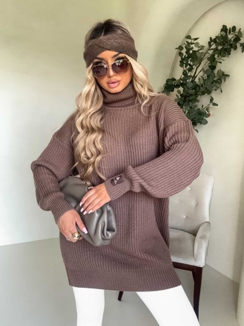 Sweter golf LAVER mleczna czekolada By Me