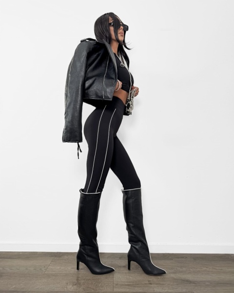 Legginsy czarne z podwójnym lampasem po długości La Milla