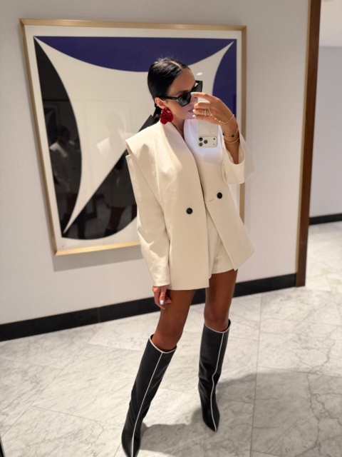 Maryarka z wyciętymi ramionami biała La Milla