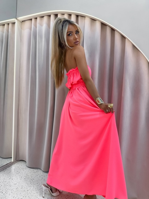 Letnia sukienka maxi ROMA neon róż La Monne