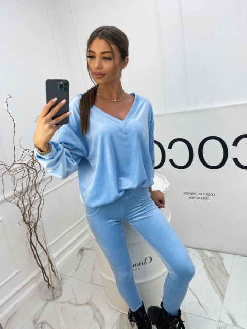 Welurowy komplet dresowy baby blue - BY MIELCZARKOWSKI