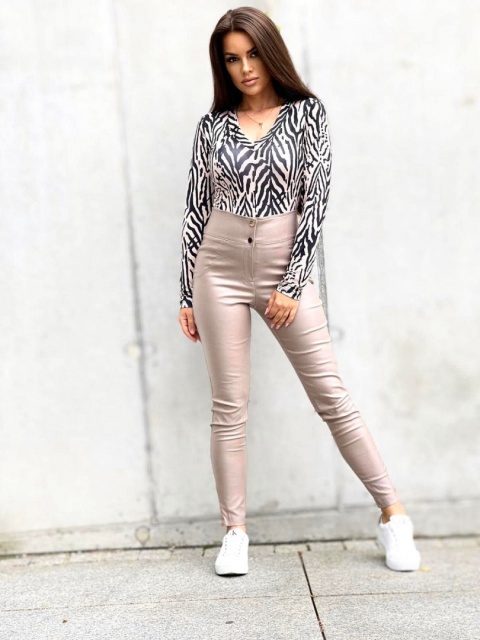 Woskowane spodnie z wysokim stanem i push up MISSY beżowe - BY MIELCZARKOWSKI