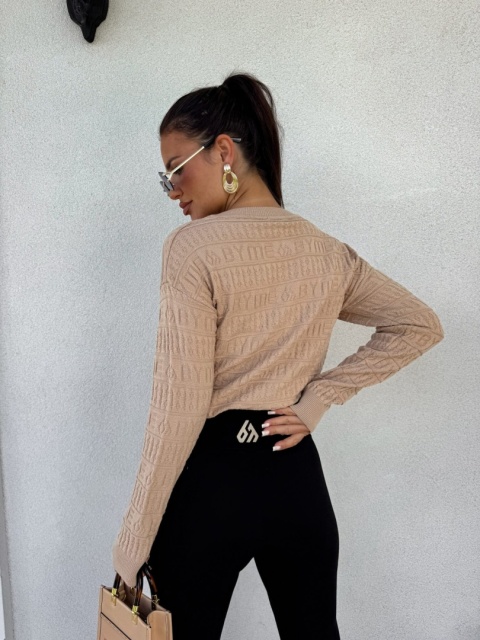 Sweter GIVEN – ciemny beż By Me