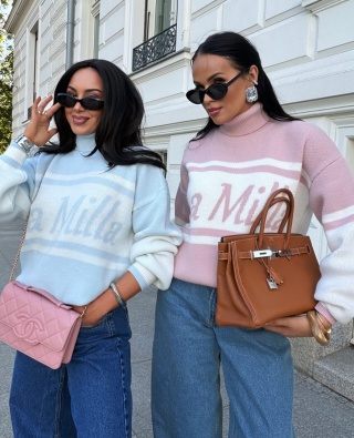 Sweter golf z logo różowy La Milla