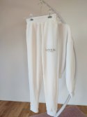 Komplet dresowy FLUFFY LIMITED EDITION 2022 ecru - LA MANUEL Komplet dresowy FLUFFY LIMITED EDITION 2022 ecru - LA MANUEL