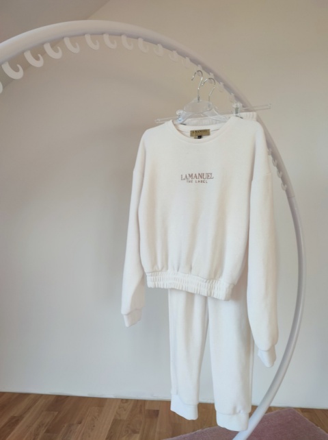 Komplet dresowy FLUFFY LIMITED EDITION 2022 ecru - LA MANUEL