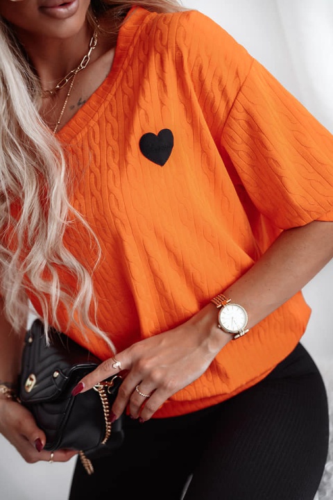 Wiskozowy sweterek z rękawem 1/2 i sercem pomarańczowy - XANA