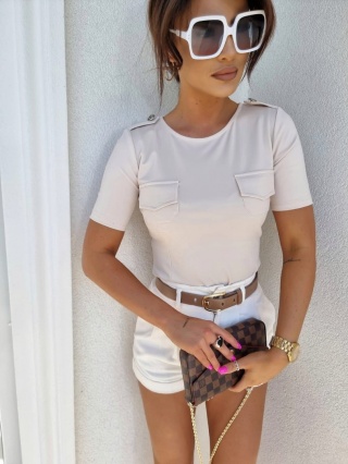 Bluzka z kieszonkami i pagonami SYLVIE jasny beż - BY ME