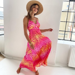 Długa satynowa sukienka - LA MILLA