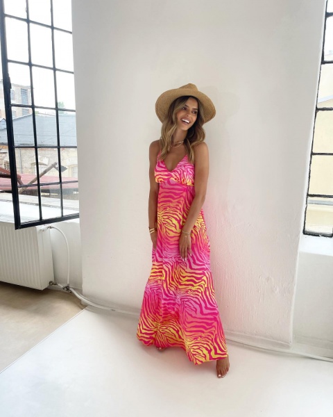 Długa satynowa sukienka - LA MILLA