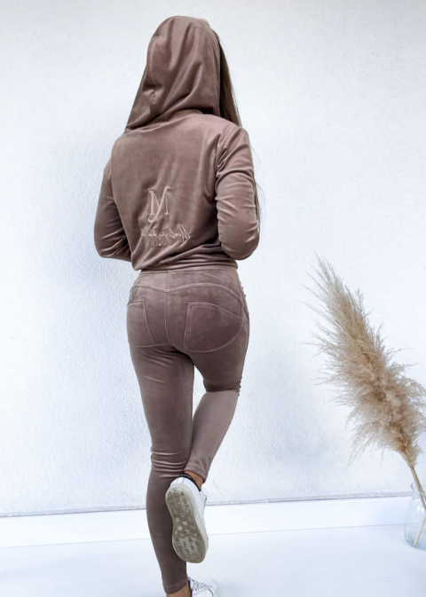 Legginsy push up welur cappuccino BY MIELCZARKOWSKI Legginsy push up welur cappuccino BY MIELCZARKOWSKI