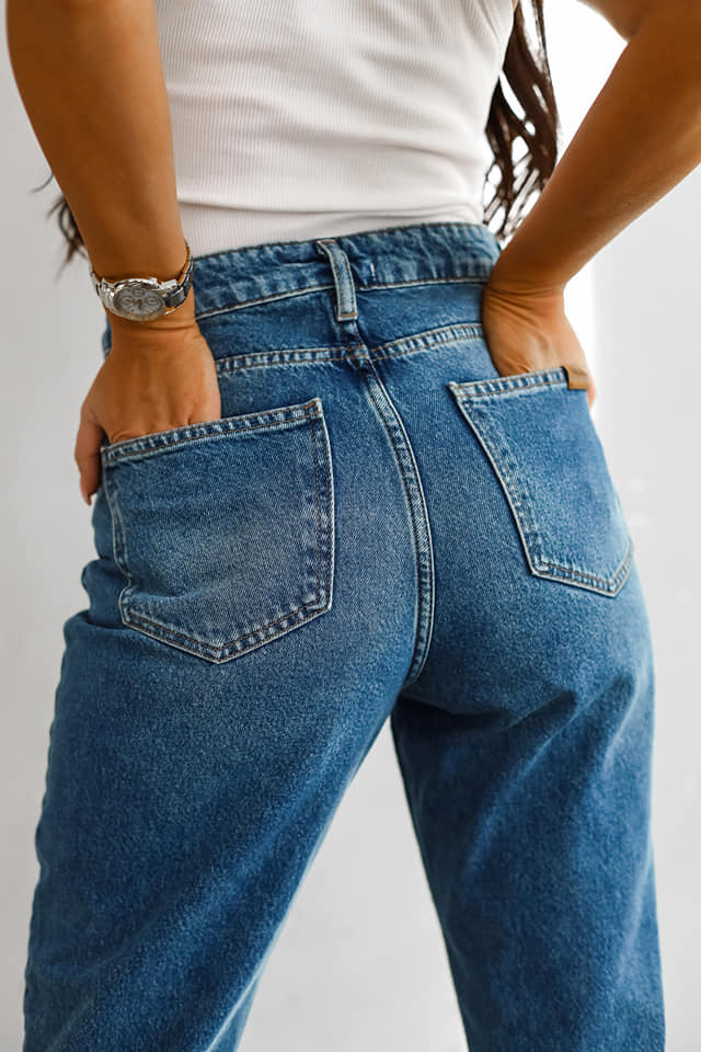 Spodnie jeansowe MOM FIT - ME GUSTA Spodnie jeansowe MOM FIT - ME GUSTA