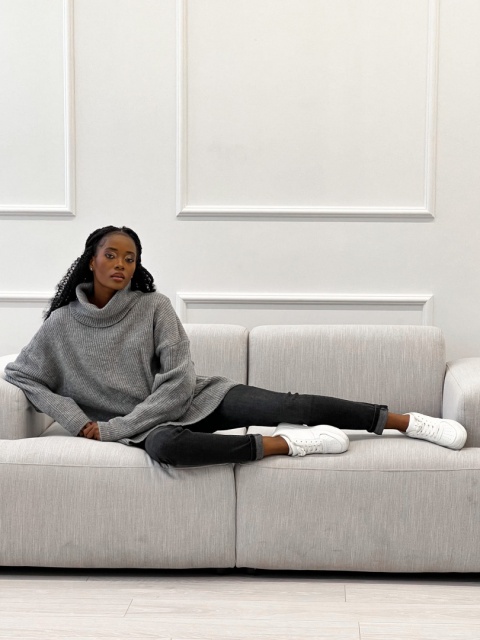 Klasyczny golf o równomiernym prążkowanym splocie ciemnoszary - ME GUSTA