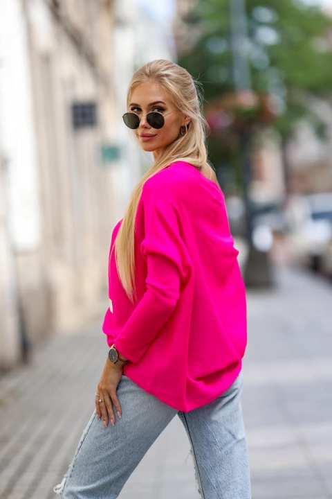 Sweter z łódkowym dekoltem FLAMINGO fuksja - ME GUSTA